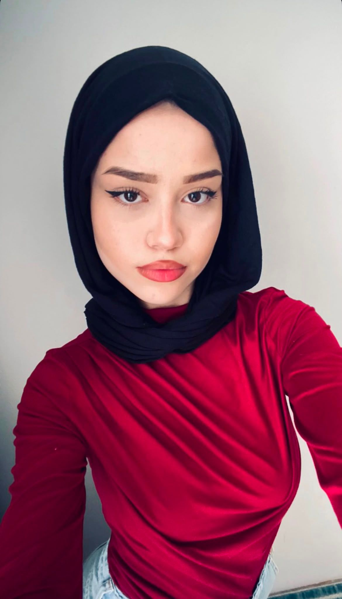 Çevrecik Modern Bayan Escort Aslı