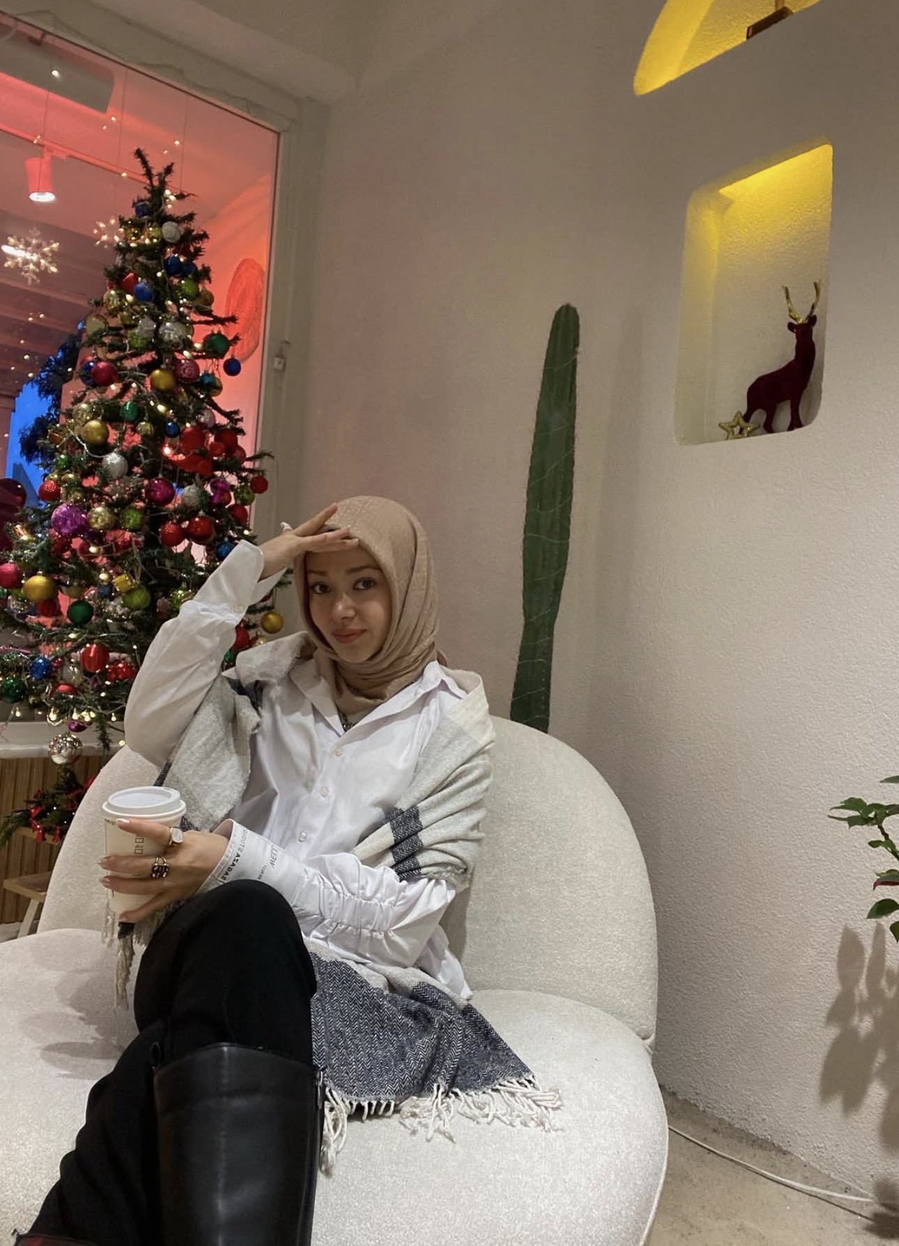 Abdurrahmanlı Tatlı Dilli Bayan Bayan Escort Leman