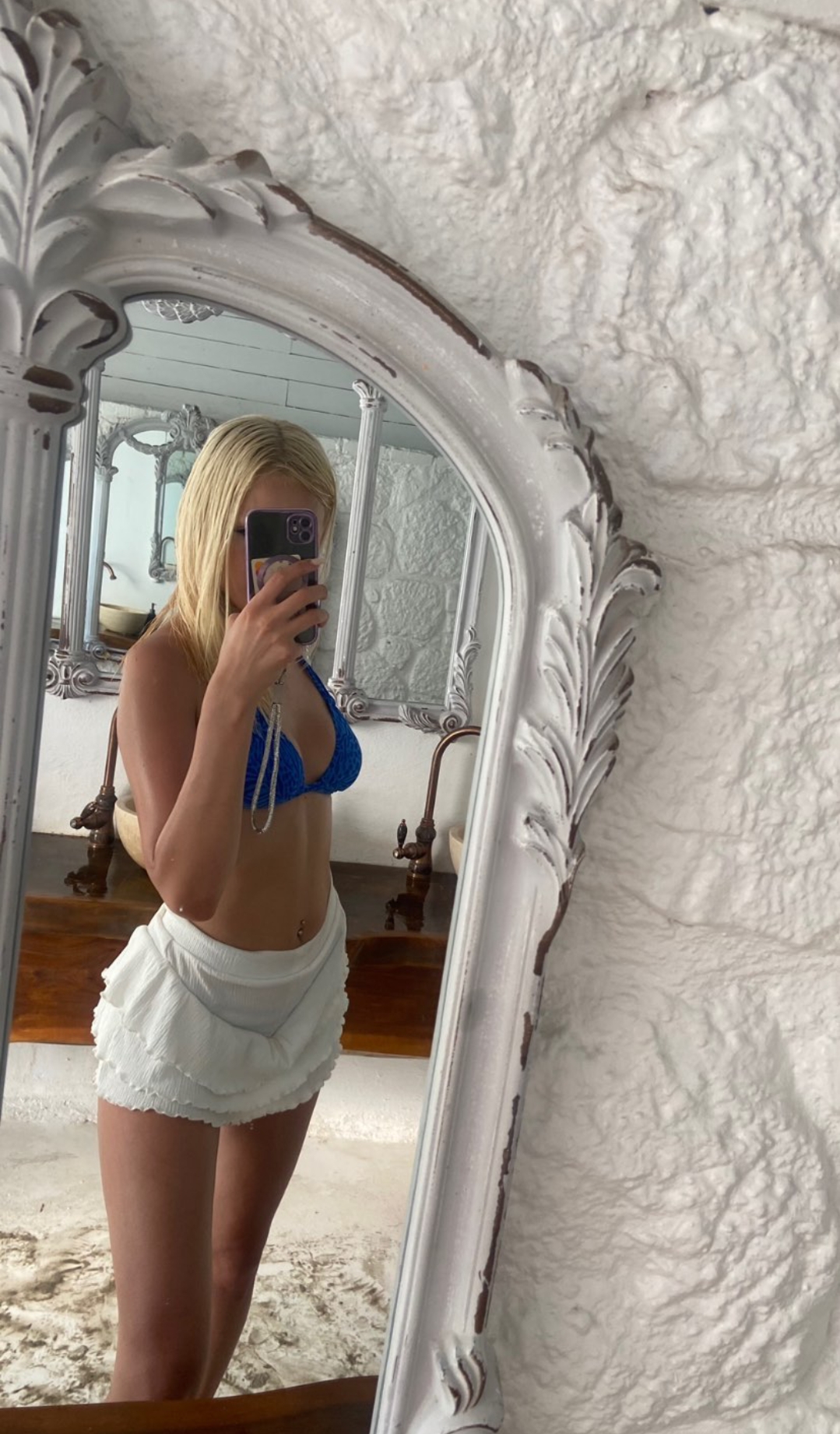 Çat Kapalı Escort Bayan Damla