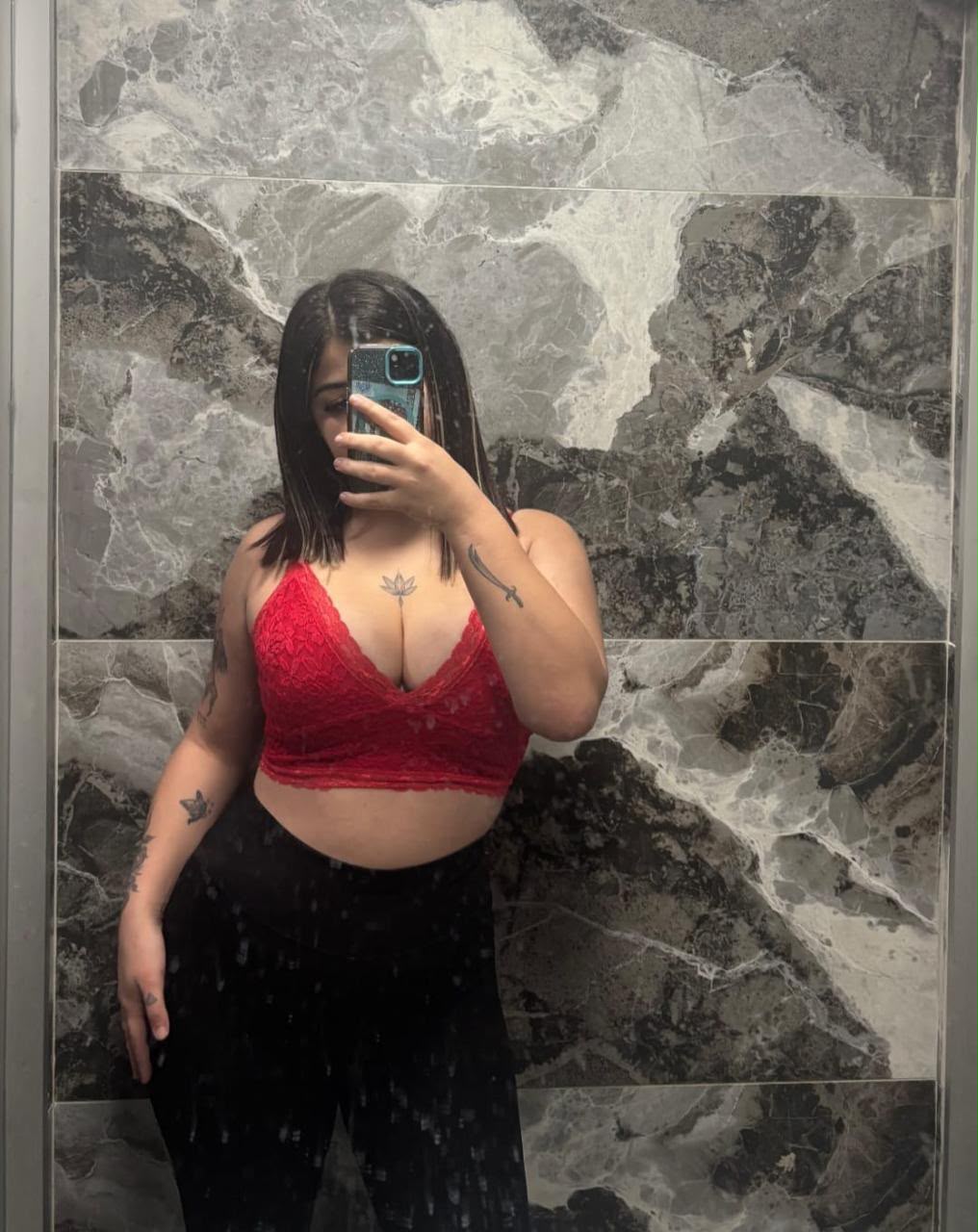Saraykışla Dul Escort Mina