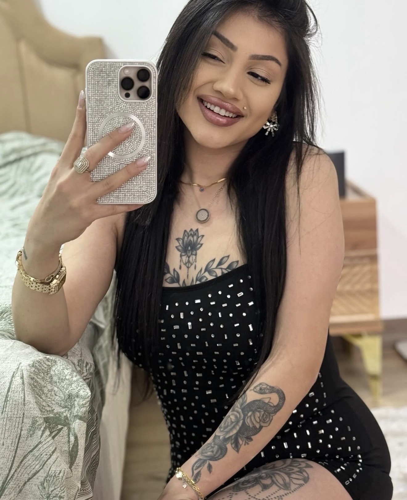 Sazak Tombul Bayan Escort Gamze